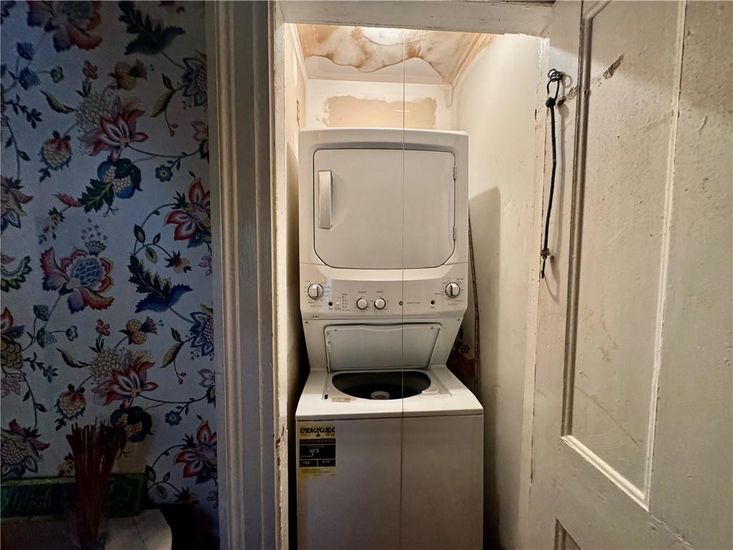 Interior, Utility Closets, Washer