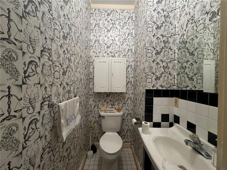 Bathroom, Interior