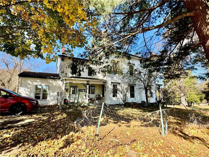 Backyard, Exterior, Facade, Cape Cod