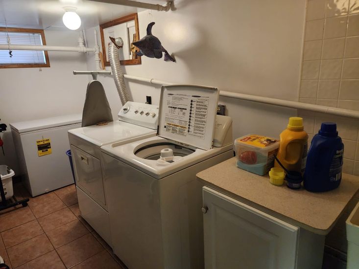 Interior, Washer