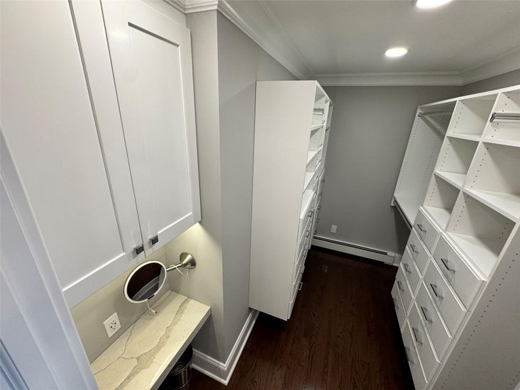 Interior, Recessed Lighting, Walk-in Closets, Wood Texture Flooring
