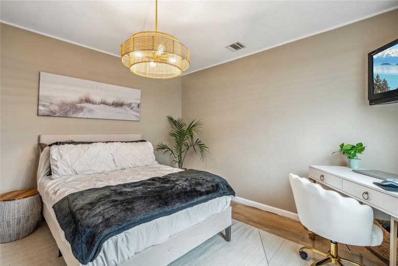 Bedroom, Interior, Pendant Lights, Wood Texture Flooring