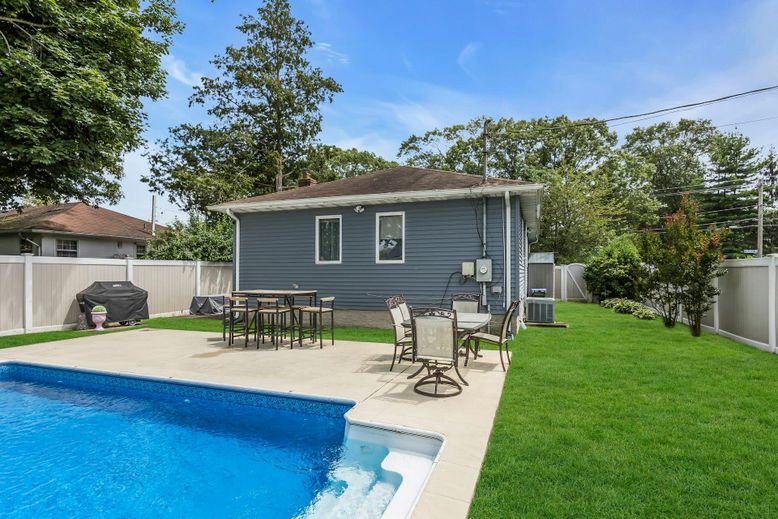 Backyard, Exterior, Pool