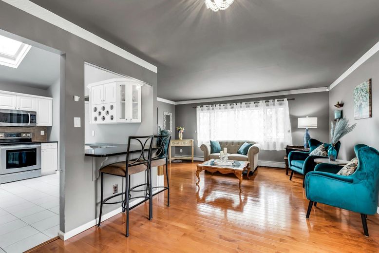 Interior, Kitchen, Living room, Stainless Steel Appliances, Wood Texture Flooring