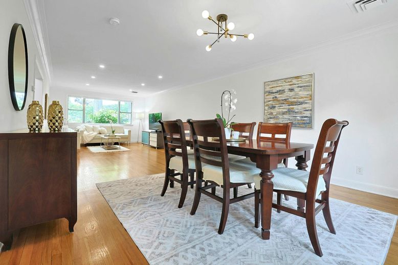Dining room, Interior, Living room, Pendant Lights, Recessed Lighting, Wood Texture Flooring