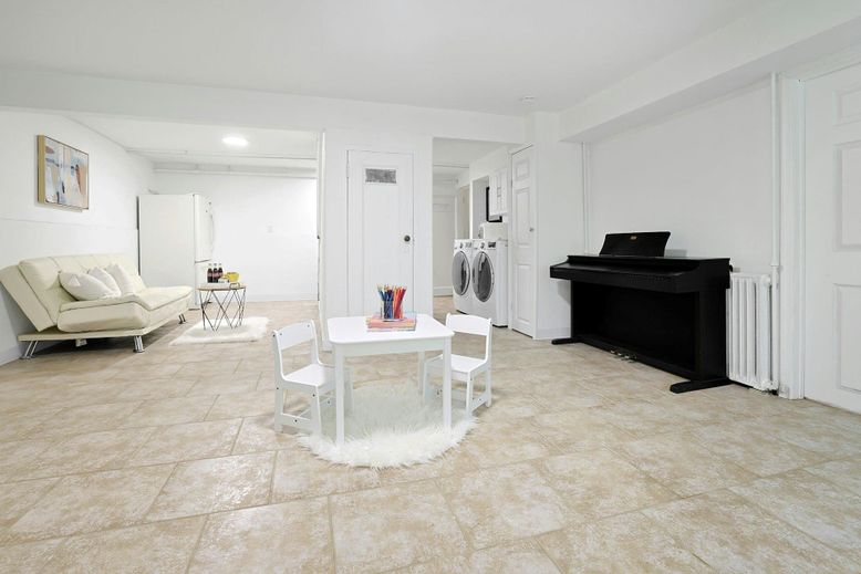 Interior, Living room, Piano, Recessed Lighting