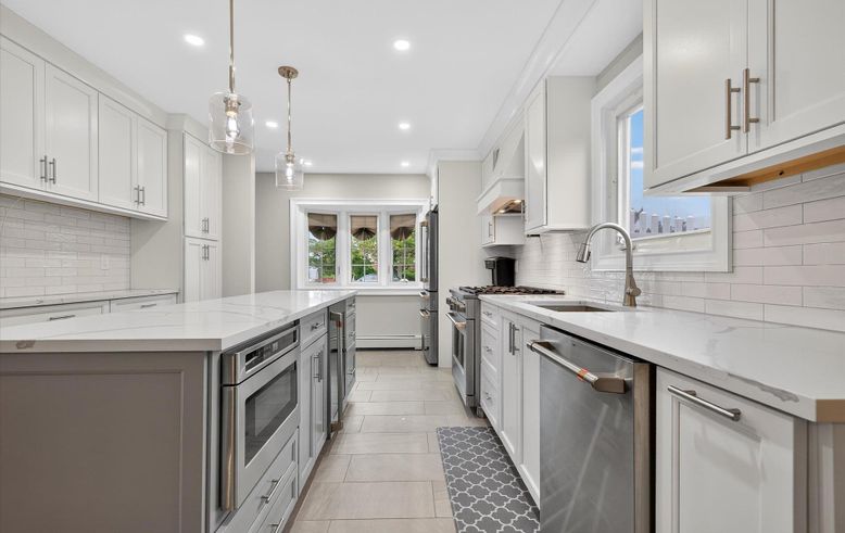 Interior, Kitchen, Pendant Lights, Recessed Lighting, Stainless Steel Appliances