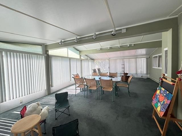 Dining room, Interior