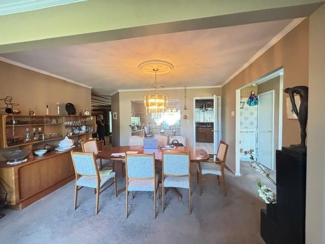 Chandelier, Dining room, Interior