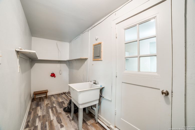 Bathroom, Free Standing Baths, Interior, Wood Texture Flooring