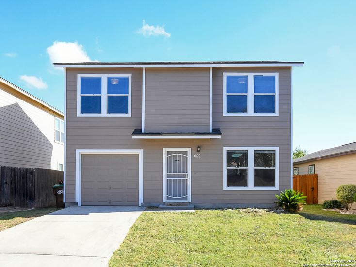 Attached, Exterior, Facade, Raised Ranch