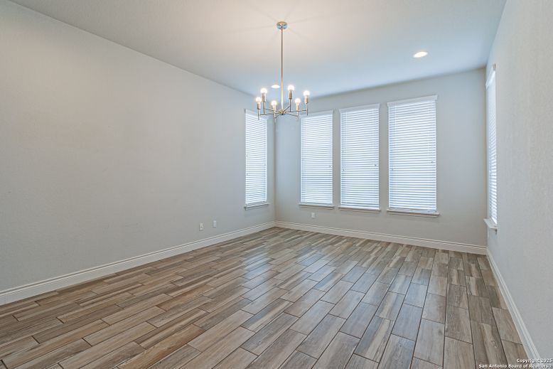 Empty room, Interior, Pendant Lights, Recessed Lighting, Wood Texture Flooring