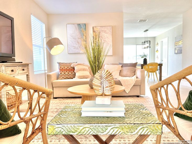 Interior, Living room, Pendant Lights