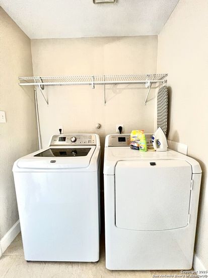 Interior, Washer