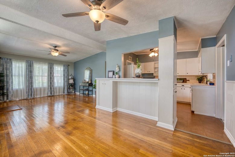 Interior, Kitchen, Wood Texture Flooring