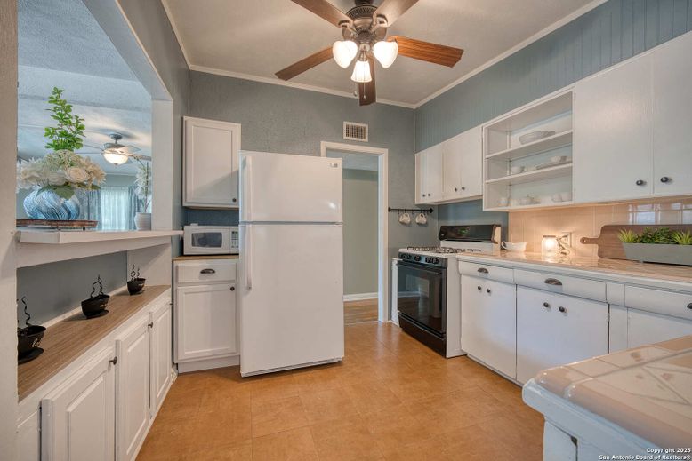 Interior, Kitchen