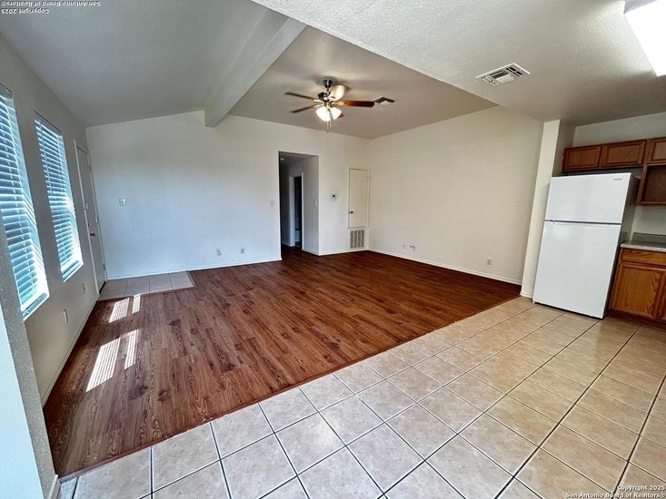 Empty room, Interior, Kitchen, Wood Texture Flooring