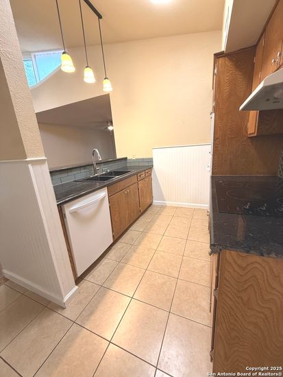 Interior, Kitchen, Pendant Lights