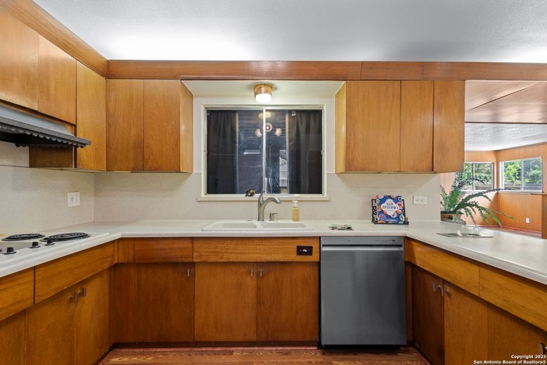 Interior, Kitchen, Wood Texture Flooring