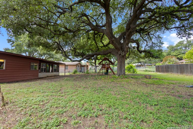 Backyard, Exterior, Playground