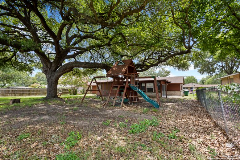 Backyard, Exterior, Playground