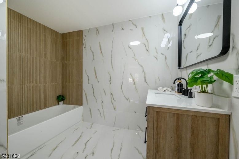 Bathroom, Interior, Marble, Marble Walls