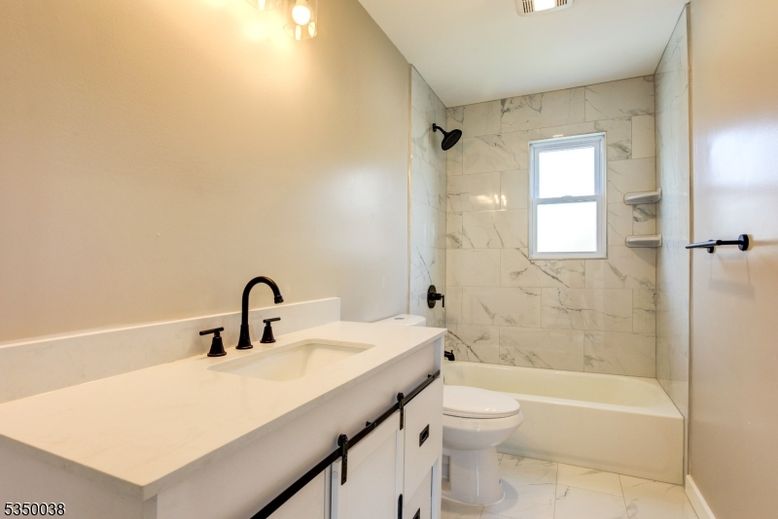 Bathroom, Interior, Marble, Marble Walls