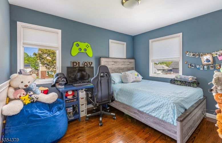 Bedroom, Home Office, Interior, Wood Texture Flooring