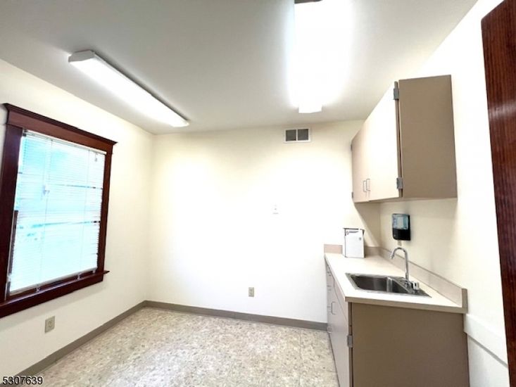 Empty room, Interior, Kitchen
