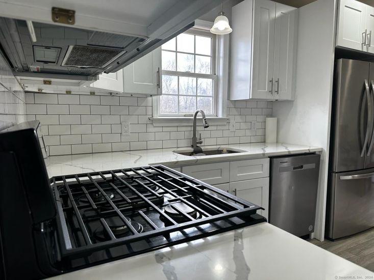 Interior, Kitchen, Pendant Lights, Stainless Steel Appliances