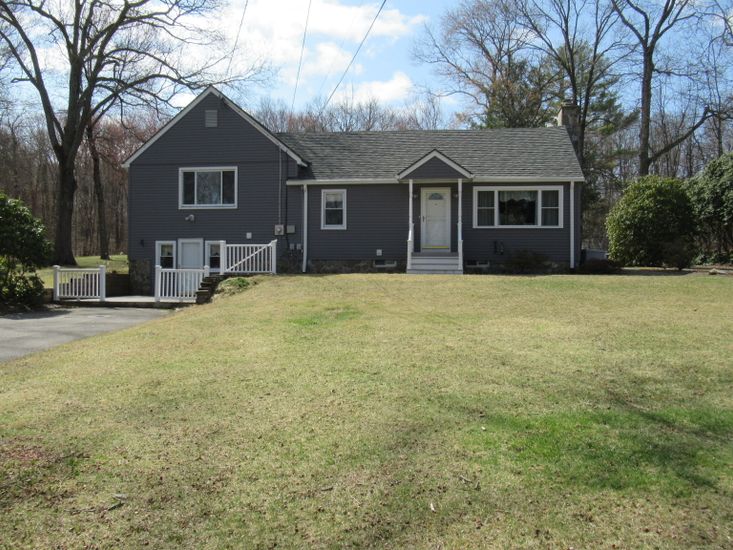 Backyard, Exterior, Facade, Cape Cod
