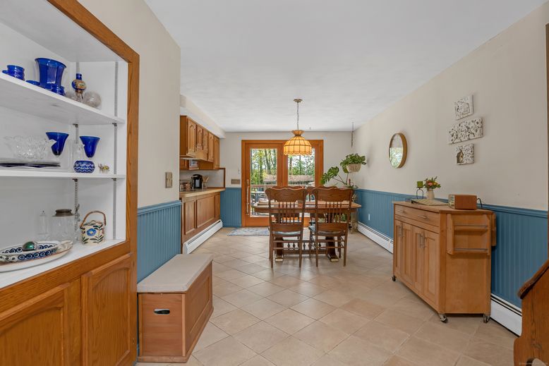 Dining room, Interior, Kitchen, Pendant Lights