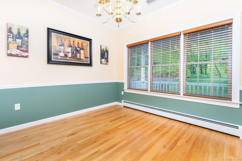 Chandelier, Empty room, Interior, Wood Texture Flooring