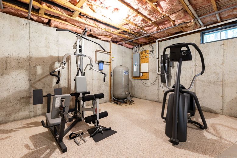 Fitness Equipment, Interior, Wooden Beams