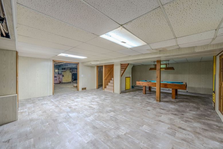 Billiard Table, Game Room, Interior, Wood Texture Flooring
