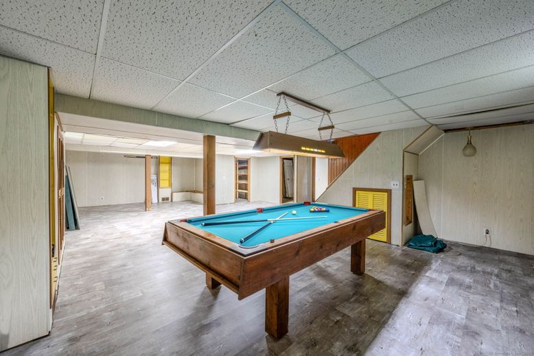 Billiard Table, Game Room, Interior, Pendant Lights
