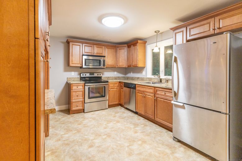 Interior, Kitchen, Pendant Lights, Stainless Steel Appliances